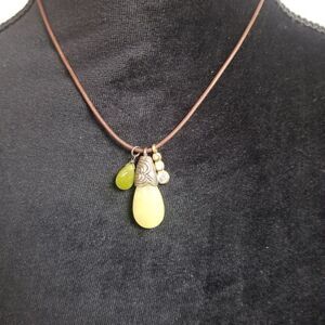 Bundle 3 $$ for $15. Green and brown necklace